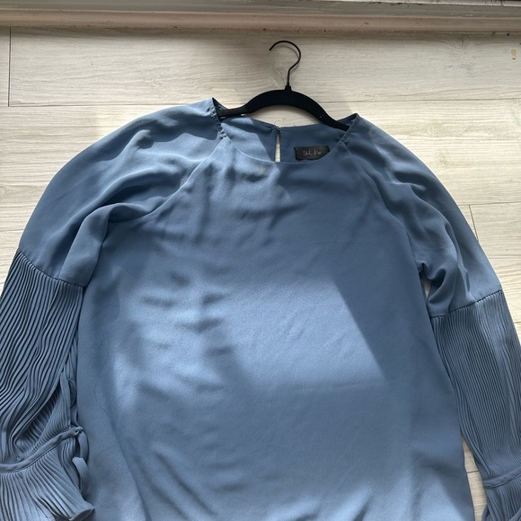 Blue blouse - Picture 3 of 3